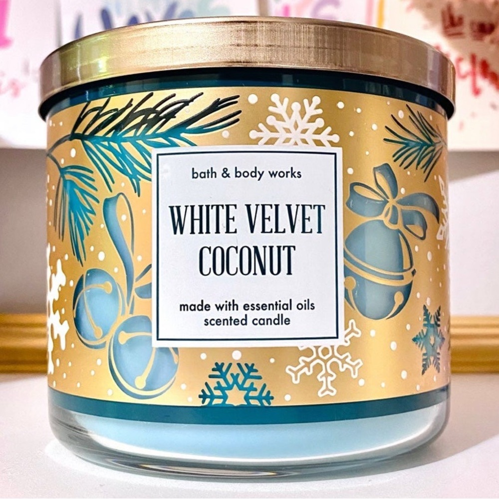 BBW WHITE VELVET COCONUT THREE WICK CANDLE NEW